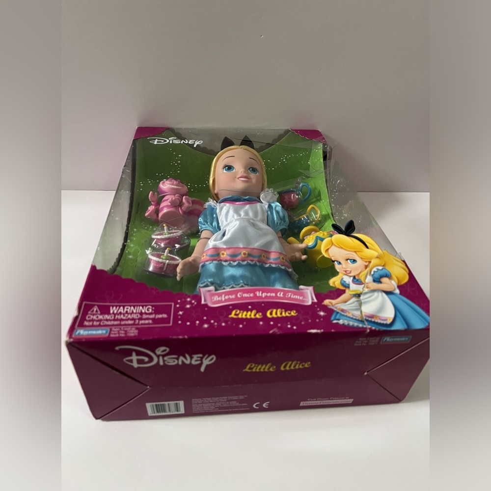 2006 Before Once Upon a Time - Little Alice doll - Picture 7 of 10